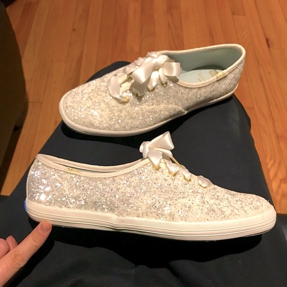 ✈️NWOT Keds GLITTER Bridal✨Flats Low top shiny tie Wedding Sneakers Iridescence